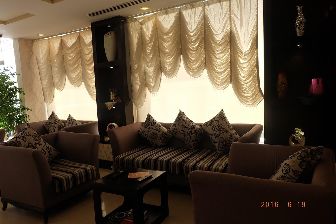 Talin Star Suites Riyadh Eksteriør billede